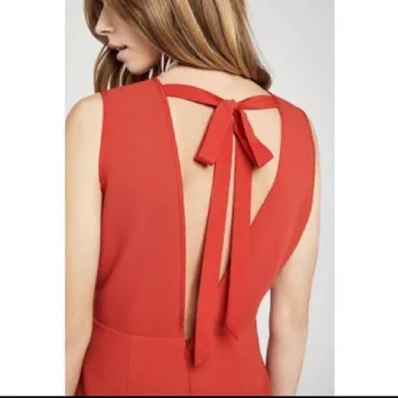 BCBG Generation Tie Back Romper with pockets!! Absolutely Gorgeous!!!!! - Picture 2 of 6